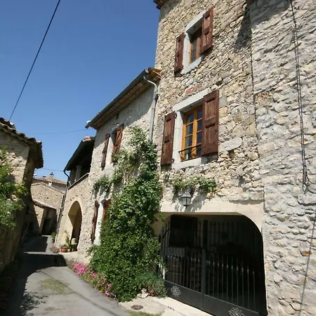 Tour Ourne, Mas Des Tours Apartment